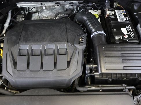 Used 2023 Audi Q3 2.0T Premium Plus w/ Premium Plus Package image 27