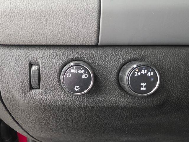 Used 2021 Chevrolet Colorado W/T w/ Custom Special Edition AWD/4WD image 17