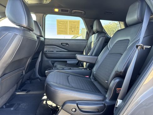 Used 2023 Nissan Pathfinder Rock Creek image 29