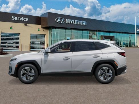 New 2026 Hyundai Tucson SEL FWD image 3