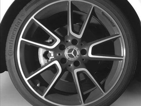 Used 2022 Mercedes-Benz C 300 Coupe image 16