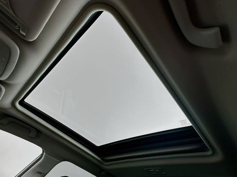 Used 2023 Subaru Forester Premium image 25