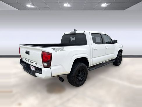 Used 2021 Toyota Tacoma SR w/ SR Convenience Package RWD image 8