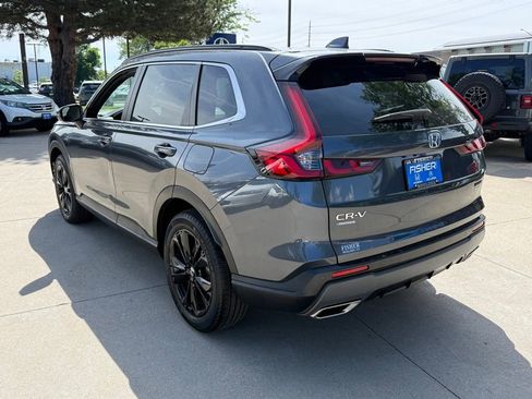 Used 2024 Honda CR-V Sport Touring image 6