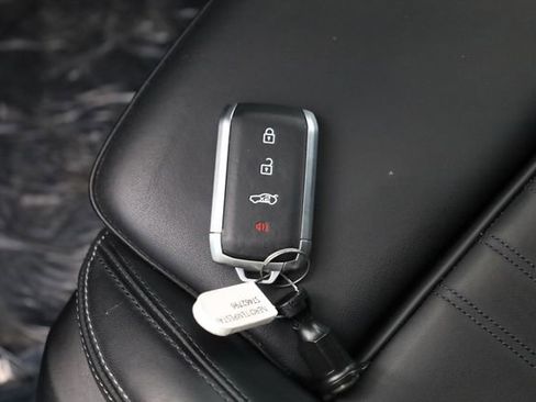 New 2025 Maserati Grecale Modena image 28