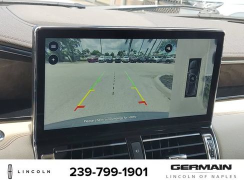 Certified 2022 Lincoln Navigator Reserve AWD/4WD image 27
