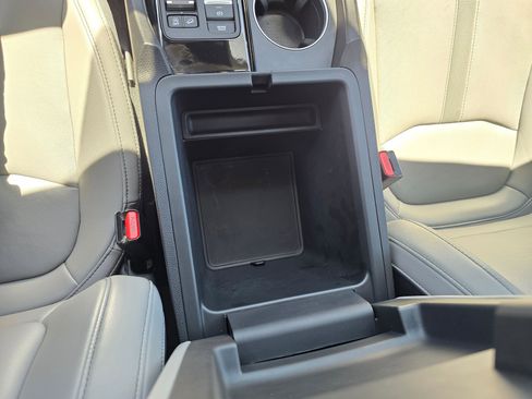 Used 2023 Honda Pilot Touring image 26