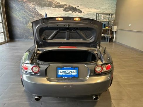 Used 2008 MAZDA MX-5 Miata Grand Touring RWD image 13