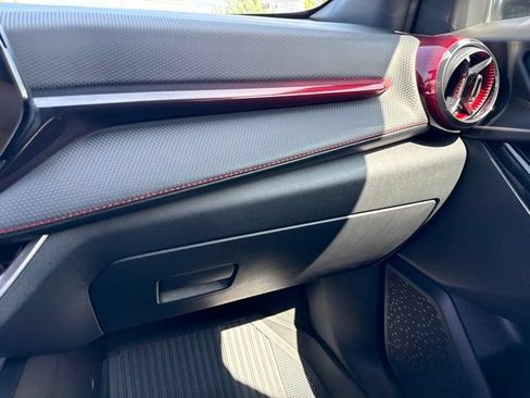 Used 2026 Chevrolet Equinox RS w/ LPO, Floor Liner Package AWD/4WD image 26