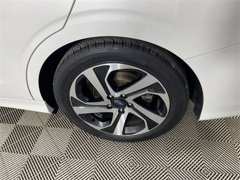 Used 2022 Subaru Legacy Limited image 22