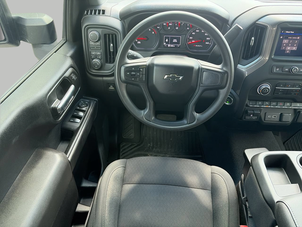 Used 2025 Chevrolet Silverado 2500 Custom w/ Custom Value Package AWD/4WD image 10