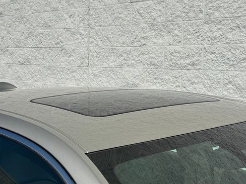 Used 2015 Chevrolet Malibu LTZ image 7