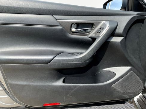 Used 2015 Nissan Altima 2.5 SL w/ Moonroof Package FWD image 20