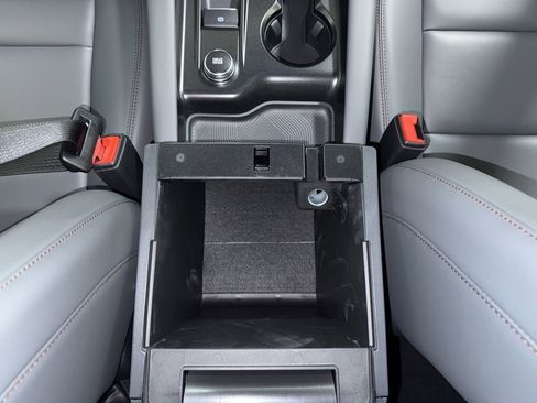 New 2026 Ford Explorer Active w/ Active Comfort Package AWD/4WD image 30