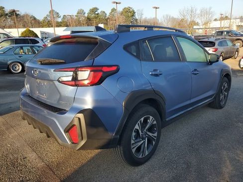 Used 2024 Subaru Crosstrek 2.0i Premium image 10