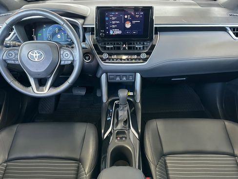 Used 2023 Toyota Corolla Cross AWD Hybrid w/ Convenience Package image 12