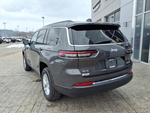 New 2025 Jeep Grand Cherokee L Laredo image 8