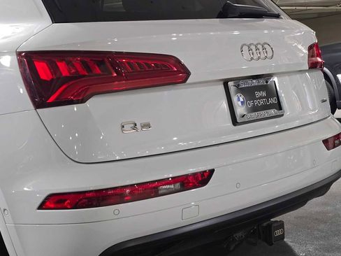 Used 2019 Audi Q5 Prestige w/ Prestige Package image 13