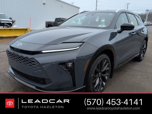 New 2026 Toyota Crown Signia w/ Advanced Technology Package image 1