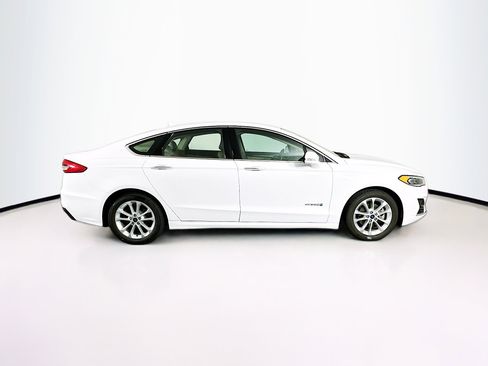 Used 2019 Ford Fusion SEL image 10