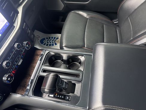 Used 2021 Ford F150 Lariat image 36