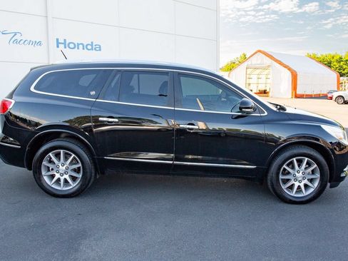 Used 2017 Buick Enclave Leather AWD/4WD image 16