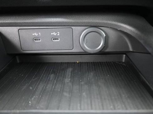 New 2026 Nissan Sentra SV w/ Floor Mat Package FWD image 9