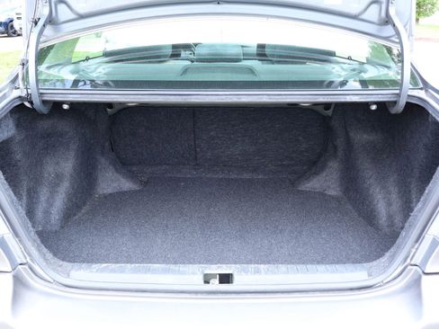 Used 2006 Toyota Corolla S FWD image 19