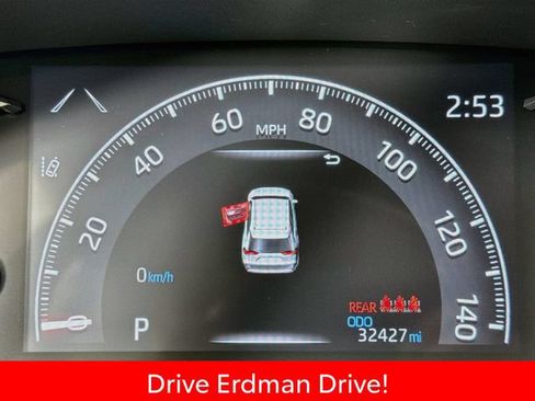 Certified 2025 Toyota RAV4 LE FWD image 33