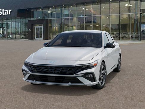 New 2025 Hyundai Elantra Sport image 6