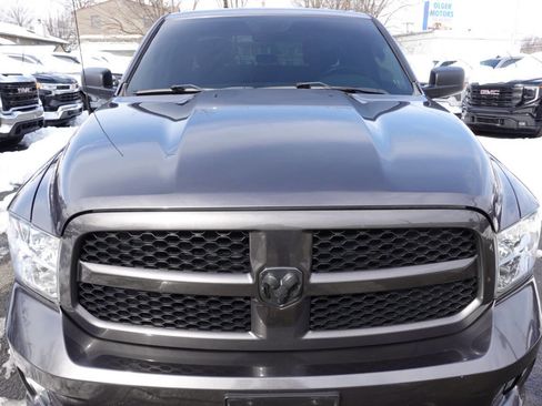 Used 2018 RAM 1500 Express w/ Express Value Package image 6