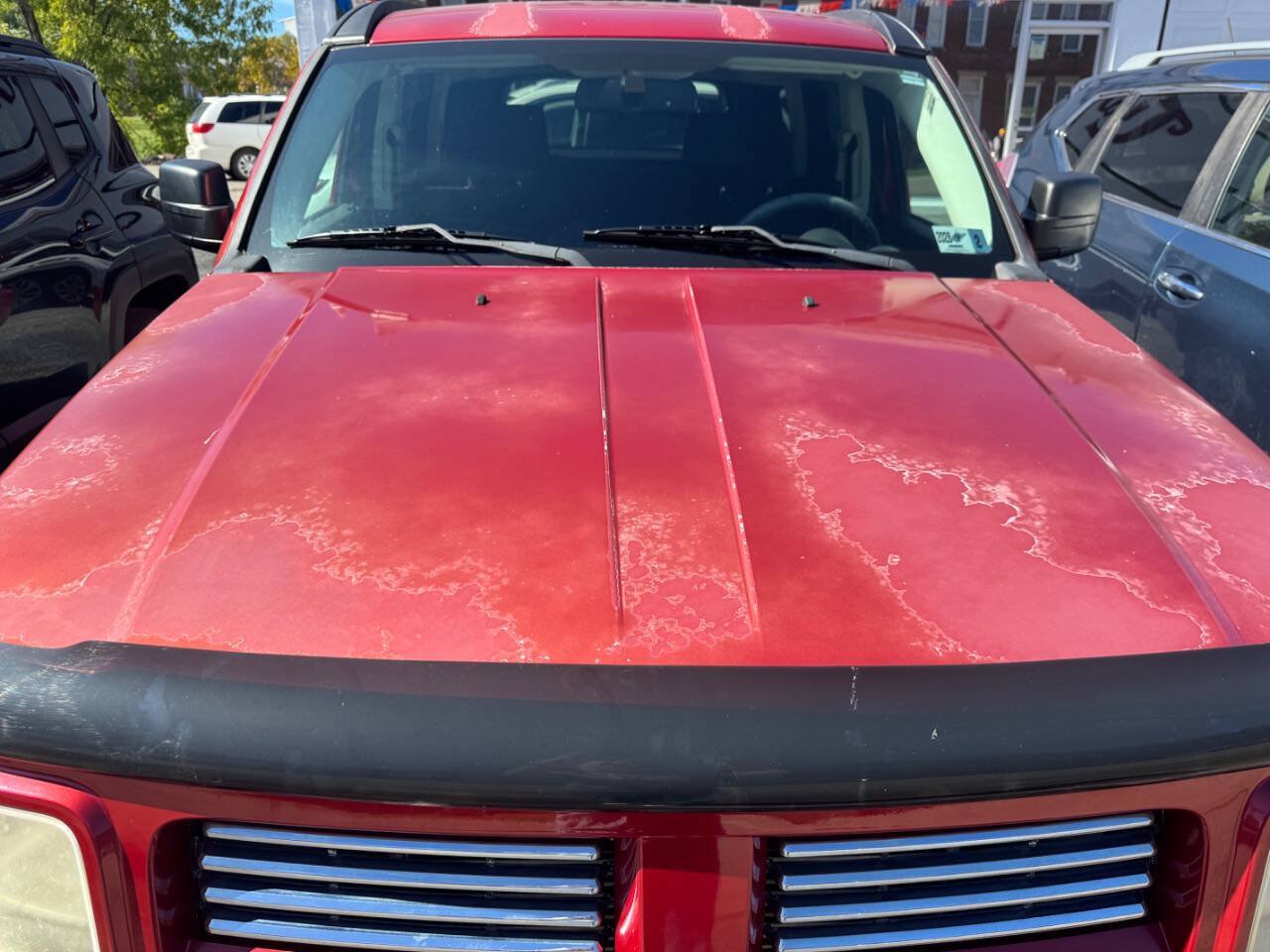 Used 2010 Dodge Nitro SXT AWD/4WD image 3