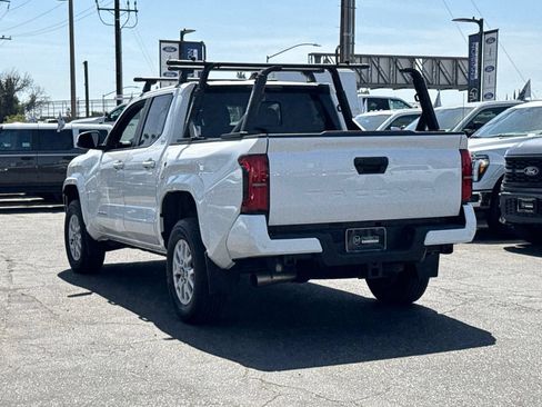 Used 2024 Toyota Tacoma SR5 RWD image 10