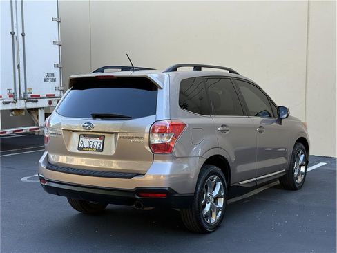 Used 2015 Subaru Forester 2.5i Touring w/ Eyesight & Navigation System AWD/4WD image 4