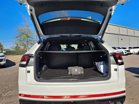 New 2026 Volkswagen Atlas Cross Sport SEL R-Line AWD/4WD image 28
