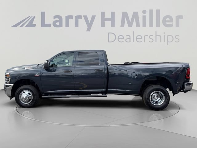 New 2027 RAM 3500 Tradesman AWD/4WD image 2