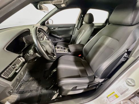 Used 2023 Honda Civic Sport image 19