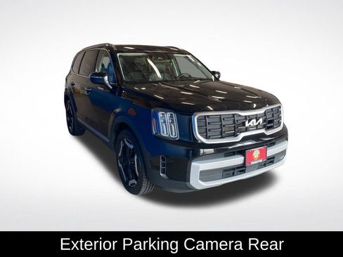 Used 2025 Kia Telluride S AWD/4WD image 16