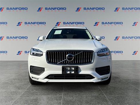 Used 2021 Volvo XC90 T6 Momentum w/ Climate Package image 8