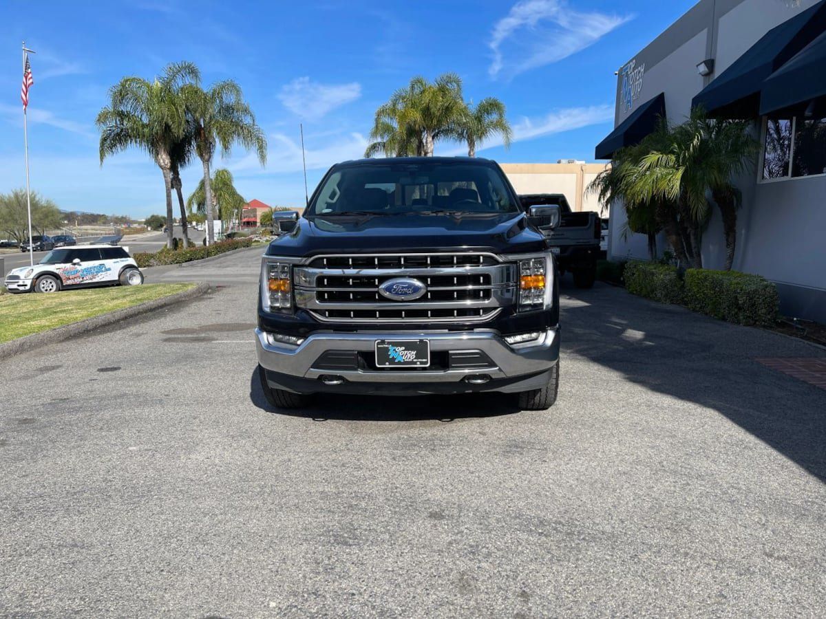 Used 2022 Ford F150 Lariat AWD/4WD image 2