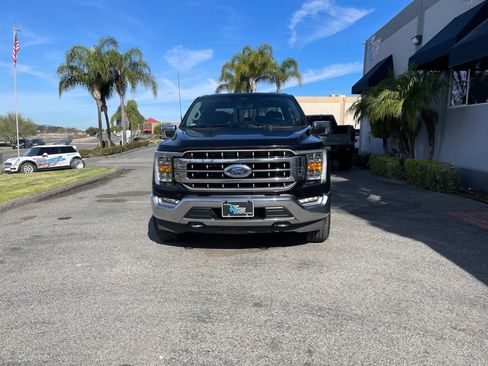 Used 2022 Ford F150 Lariat image 2