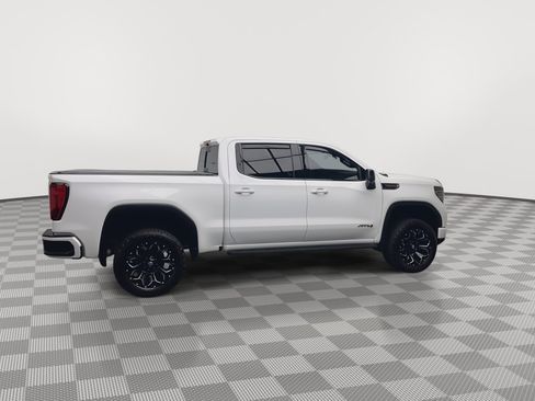 Used 2023 GMC Sierra 1500 AT4 w/ Technology Package AWD/4WD image 45