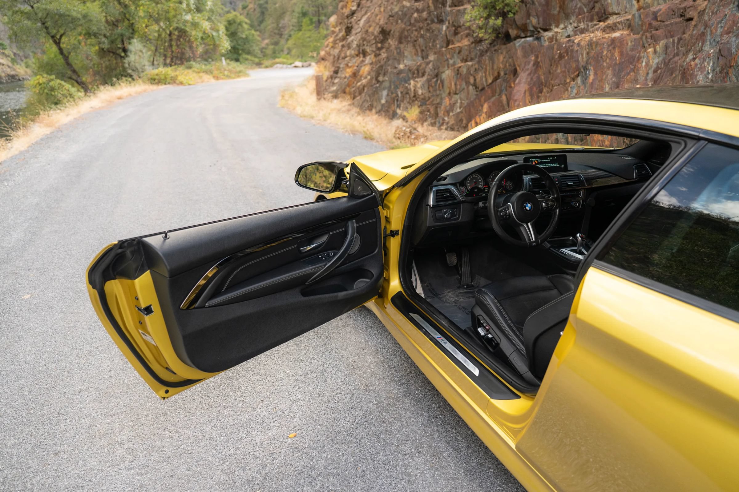 Used 2016 BMW M4 Coupe RWD image 34