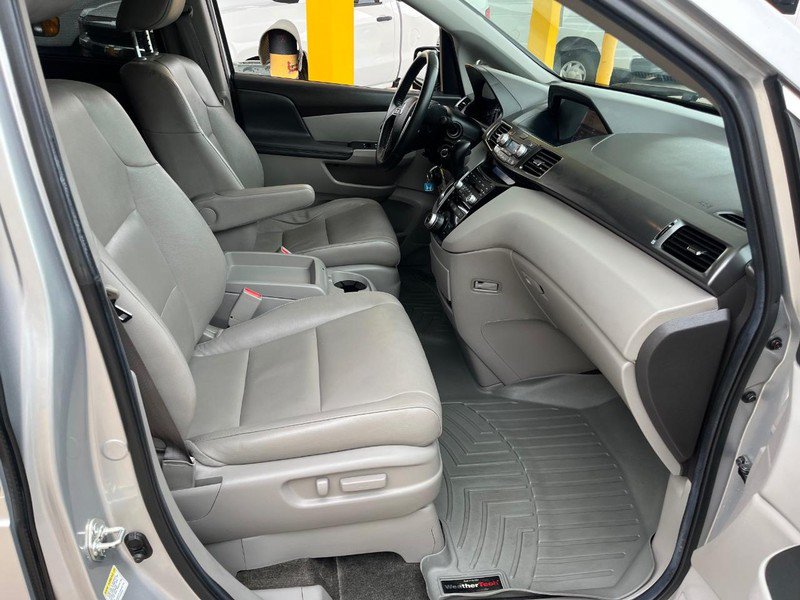 Used 2013 Honda Odyssey Touring image 10
