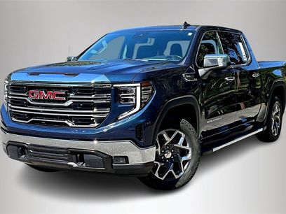 Used 2022 GMC Sierra 1500 SLT w/ SLT Premium Package