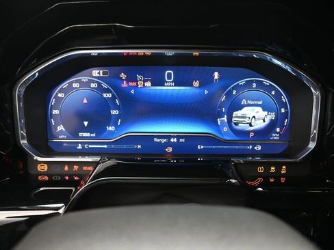 Used 2024 Chevrolet Silverado 1500 RST w/ Z71 Off-Road Package image 14