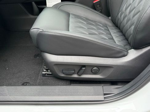 New 2026 Nissan Rogue Platinum w/ Platinum Premium Package image 17