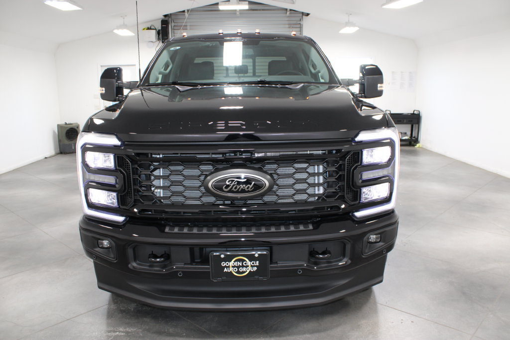 New 2026 Ford F350 Lariat w/ Black Appearance Package AWD/4WD image 2