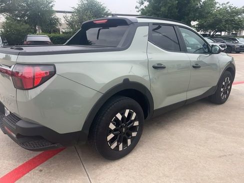 Used 2025 Hyundai Santa Cruz SEL image 3