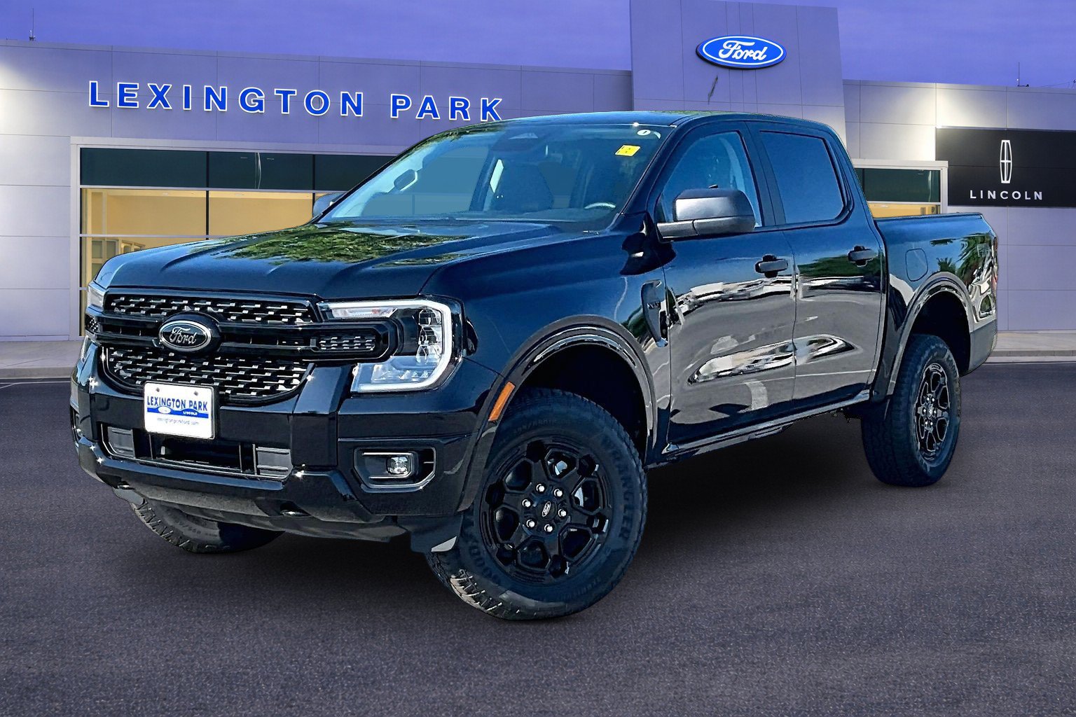New 2026 Ford Ranger XLT w/ FX4 Off-Road Package AWD/4WD image 2